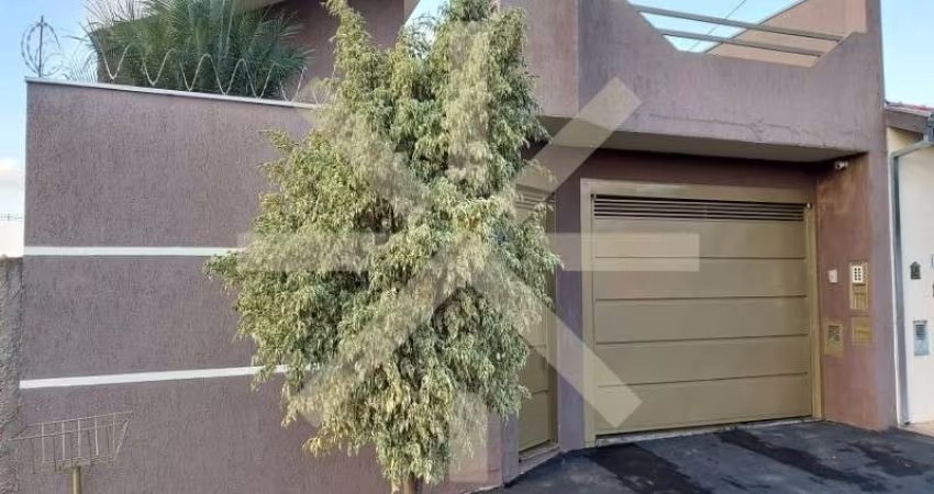 Casa para venda em Jardim Embaré de 250.00m² com 2 Quartos, 1 Suite e 2 Garagens