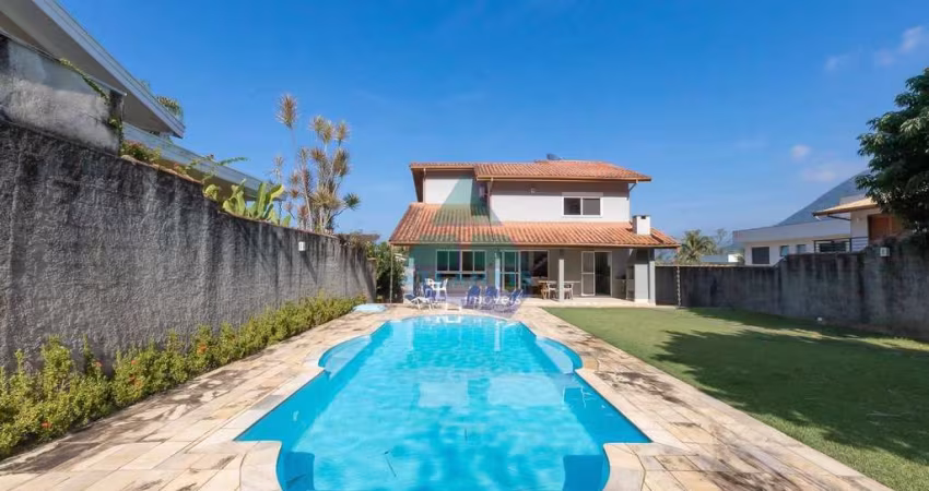 Casa para venda em Recanto Da Lagoinha de 220.00m² com 4 Quartos, 2 Suites e 3 Garagens