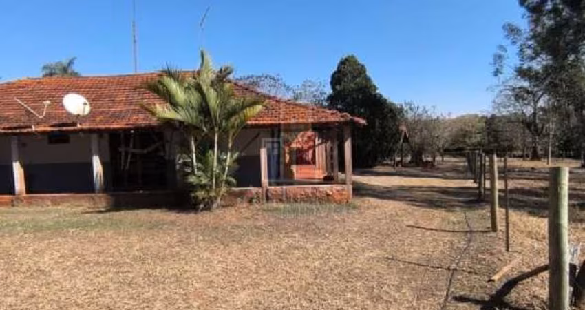 Chácara para venda em Área Rural De Arealva de 185.00m² com 3 Quartos