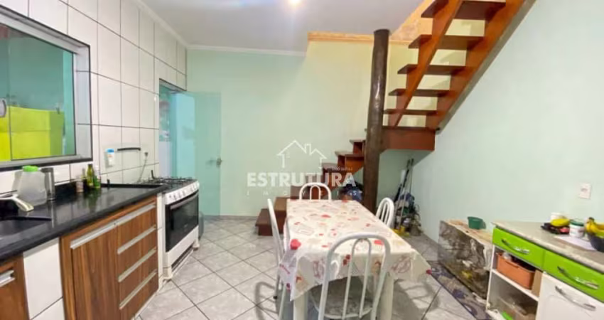 Casa para venda em Vila Cristina de 120.00m² com 2 Quartos e 2 Garagens