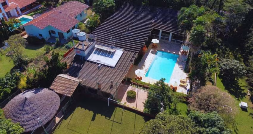Chácara para alugar em Chácara Vale dos Cebrantes de 4800.00m² com 6 Quartos, 6 Suites e 8 Garagens