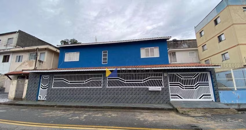 Sobrado para venda em Vila Silveira de 220.00m² com 3 Quartos, 1 Suite e 3 Garagens