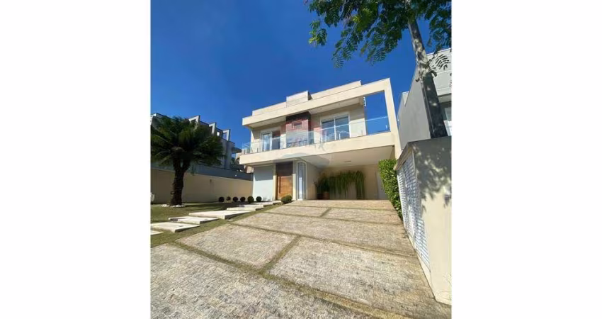 Casa de Condomínio para venda em Residencial Real Park de 296.00m² com 4 Quartos, 4 Suites e 4 Garagens