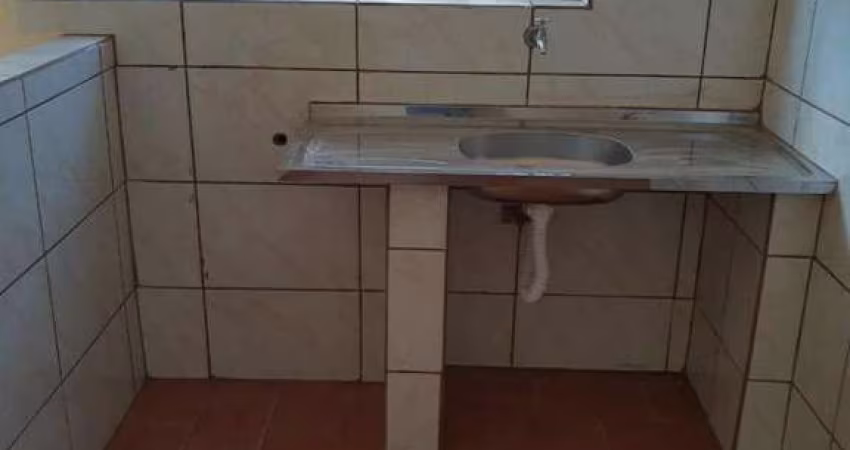 Casa para alugar em Sumarezinho de 50.00m² com 1 Quarto