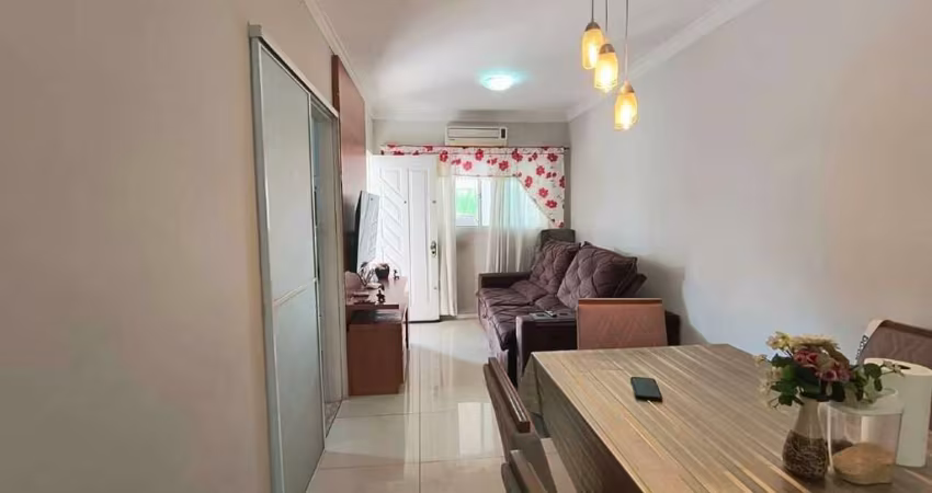 Casa de Condomínio para venda em Jardim Panorama de 68.00m² com 2 Quartos e 1 Suite