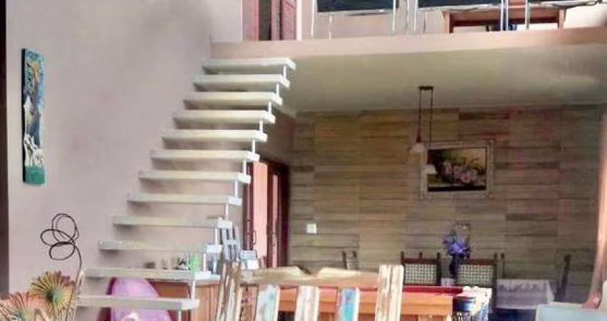 Casa de Condomínio para venda em Freitas de 300.00m² com 3 Quartos, 2 Suites e 5 Garagens