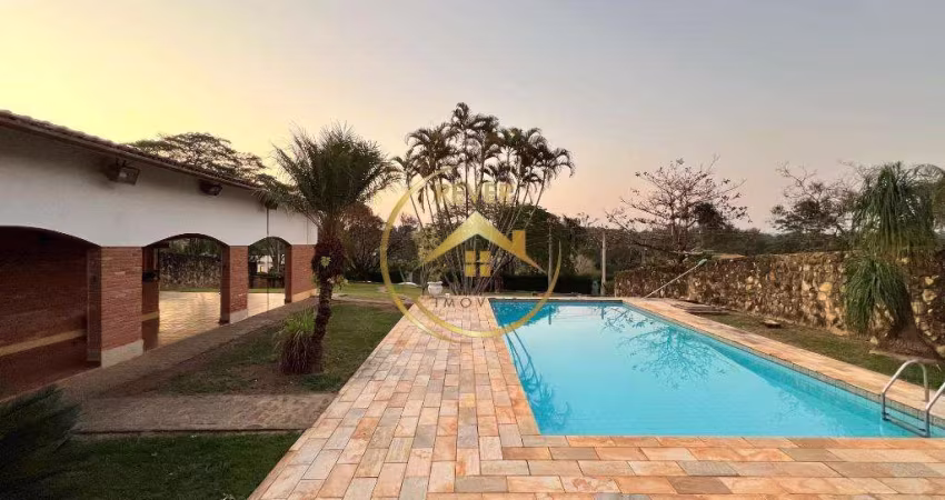 Casa de Condomínio para venda em Jardim Nossa Senhora Das Graças de 706.00m² com 8 Quartos, 1 Suite e 6 Garagens