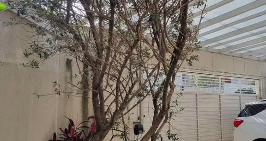Sobrado para venda em Planalto Paulista de 254.00m² com 3 Quartos, 1 Suite e 2 Garagens