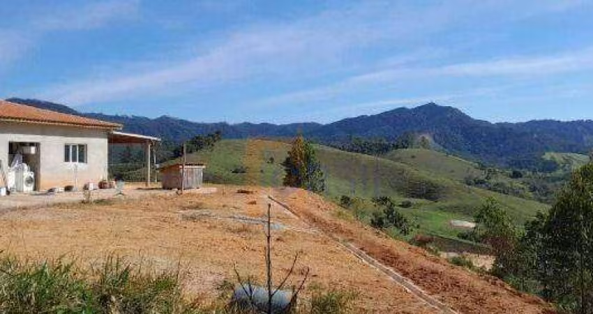 Fazenda / Sítio para venda em Zona Rural de 110.00m² com 3 Quartos, 1 Suite e 2 Garagens