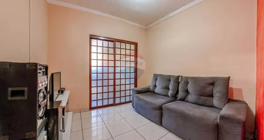 Casa para venda em Parque Dom Pedro de 128.00m² com 2 Quartos e 2 Garagens