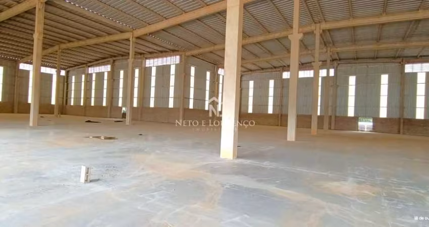 Galpão / Depósito / Armazém para alugar em Medeiros de 30000.00m²