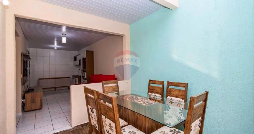 Casa para venda em Gralha Azul de 43.00m² com 2 Quartos