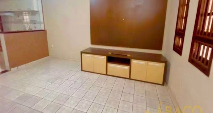 Casa para venda em Jardim Hikari de 235.00m² com 3 Quartos, 1 Suite e 6 Garagens