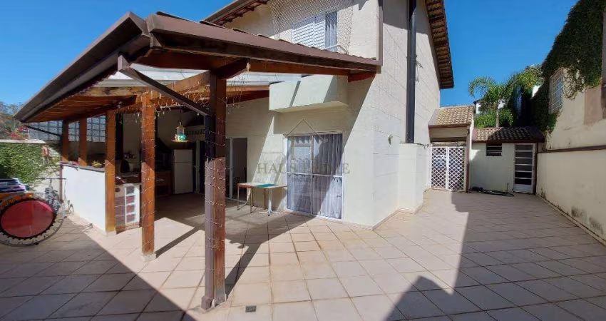 Casa de Condomínio para venda em Pinus Park de 200.00m² com 3 Quartos, 3 Suites e 2 Garagens