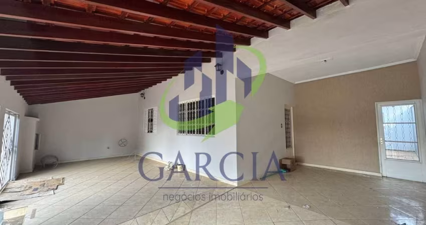 Casa para venda e aluguel em Jardim Santa Marta de 200.00m² com 3 Quartos, 1 Suite e 2 Garagens