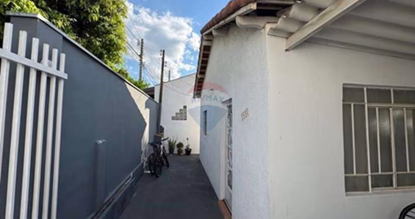 Casa para venda em Vila Santa Cruz de 73.17m² com 2 Quartos e 2 Garagens
