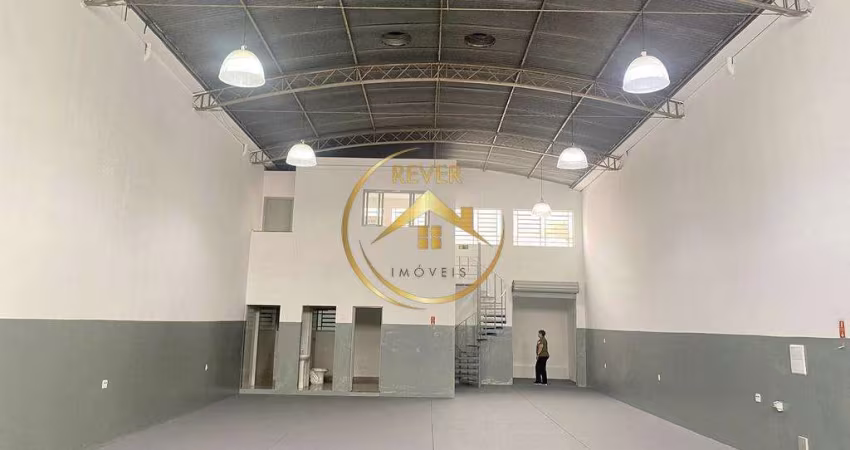 Galpão / Depósito / Armazém para venda em Jardim Nilópolis de 280.00m² com 4 Garagens