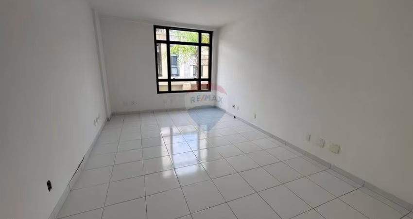 Sala Comercial para alugar em Barra Da Tijuca de 33.00m² com 1 Garagem