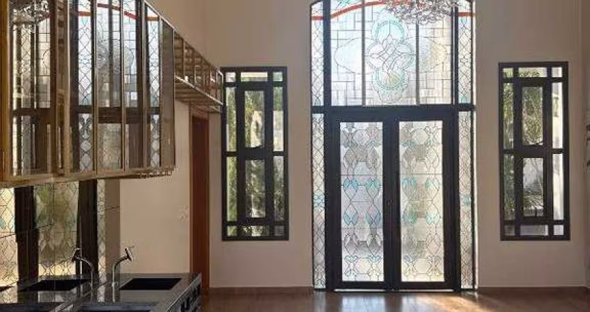 Casa de Condomínio para venda em Chácara Araruna de 230.00m² com 3 Quartos, 3 Suites e 3 Garagens