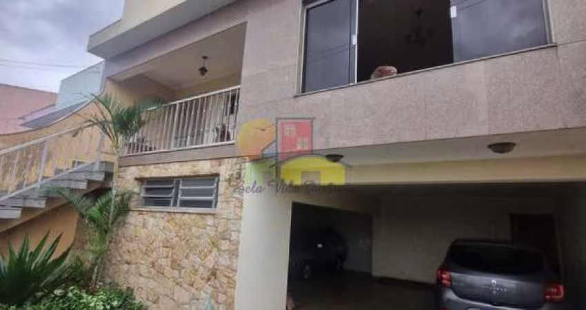Sobrado para venda em Vila Aquilino de 320.00m² com 4 Quartos, 1 Suite e 5 Garagens