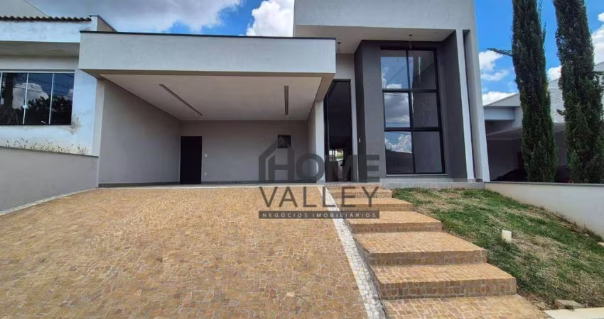 Casa de Condomínio para venda em Condomínio Porto Do Sol de 182.00m² com 3 Quartos, 3 Suites e 4 Garagens