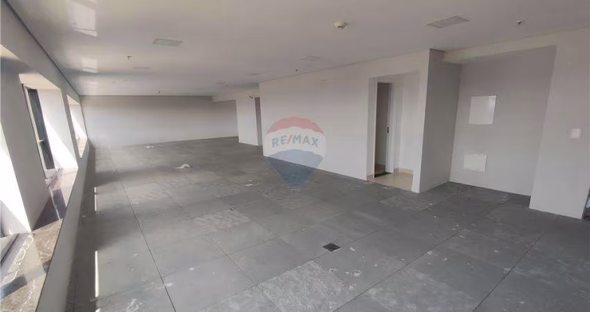 Sala Comercial para alugar em Vila Israel de 305.00m² com 2 Garagens
