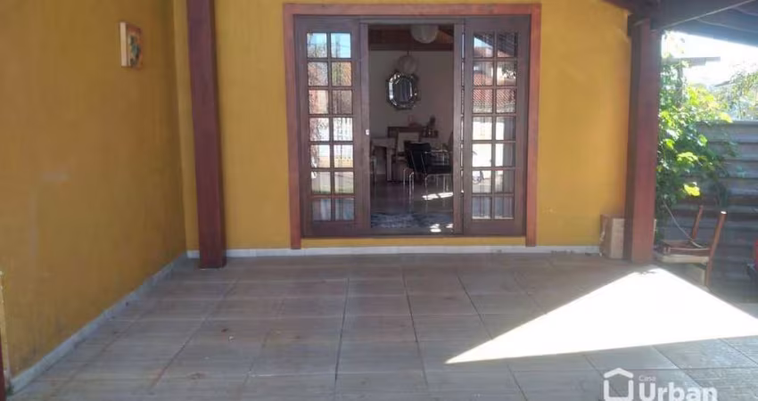 Casa de Condomínio para venda e aluguel em Jardim Haras Bela Vista Gl Dois de 130.00m² com 2 Quartos, 1 Suite e 3 Garagens