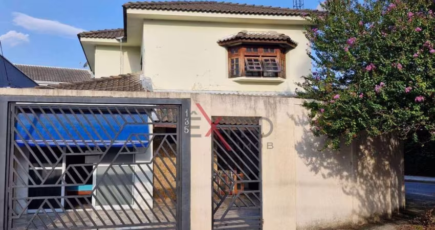 Sobrado para venda em Jardim Cica de 240.00m² com 9 Quartos e 2 Garagens