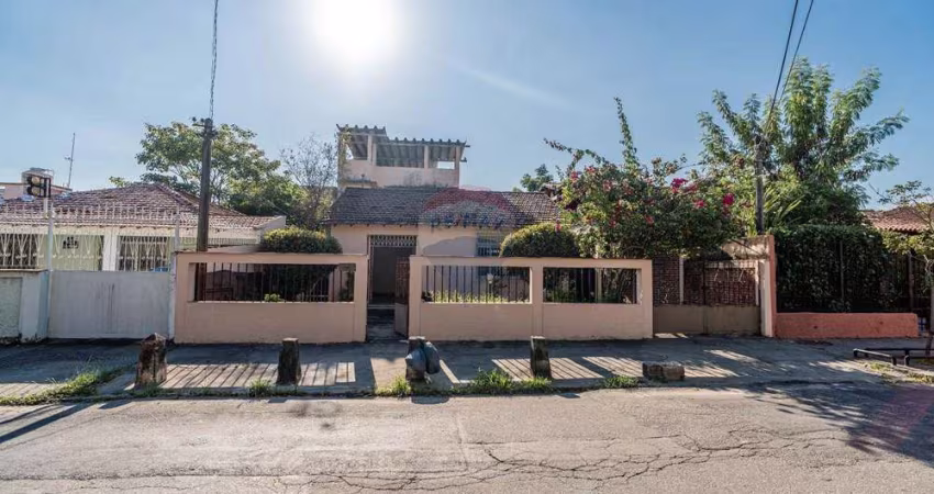 Casa para venda em Bancários de 147.00m² com 6 Quartos e 5 Garagens