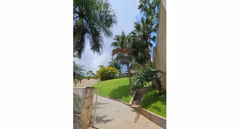 Casa para venda em Arujázinho I, Ii E Iii de 800.00m² com 4 Quartos, 4 Suites e 6 Garagens
