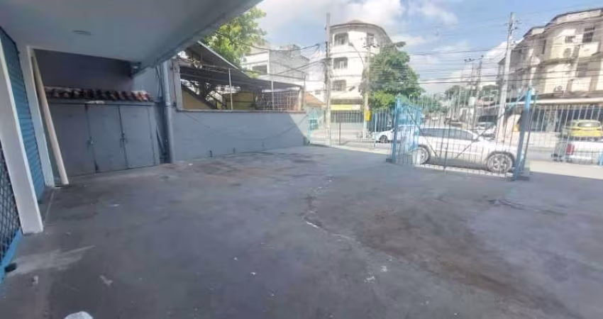 Galpão / Depósito / Armazém para alugar em Ramos de 1000.00m²