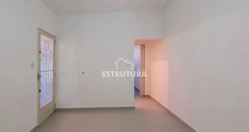 Casa para alugar em Centro de 60.00m² com 1 Quarto