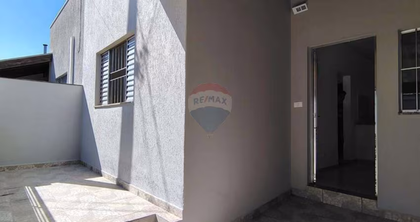 Casa para alugar em Jardim São Francisco de 60.00m² com 2 Quartos e 1 Garagem