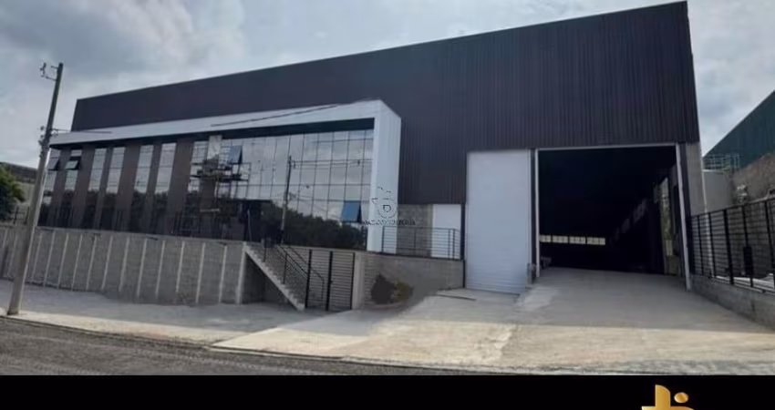 Galpão / Depósito / Armazém para alugar em Iporanga de 4500.00m² com 20 Garagens