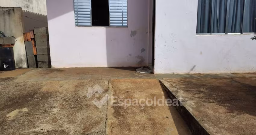 Casa para venda em Jardim Carolina de 53.00m² com 2 Quartos