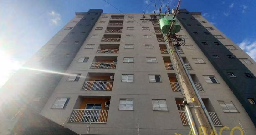 Apartamento para alugar em Centro de 42.00m² com 2 Quartos, 1 Suite e 1 Garagem
