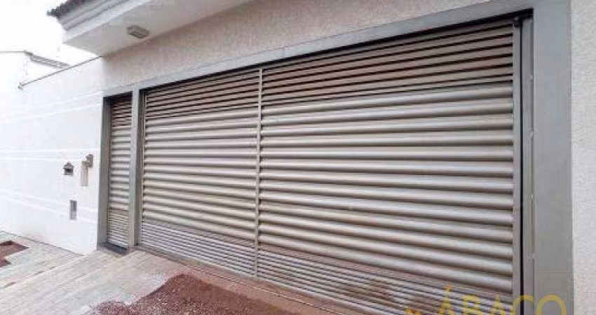 Casa para alugar em Parque Santa Felícia Jardim de 106.00m² com 3 Quartos, 3 Suites e 2 Garagens