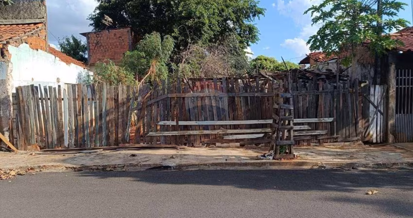 Terreno para venda em Vila Clélia de 200.00m²