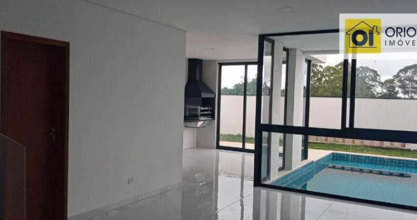 Casa para venda em Morada Da Aldeia de 225.00m² com 4 Quartos e 4 Suites