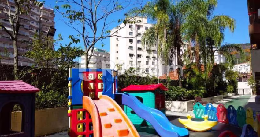 Flat para alugar em Botafogo de 74.00m² com 2 Quartos, 1 Suite e 1 Garagem