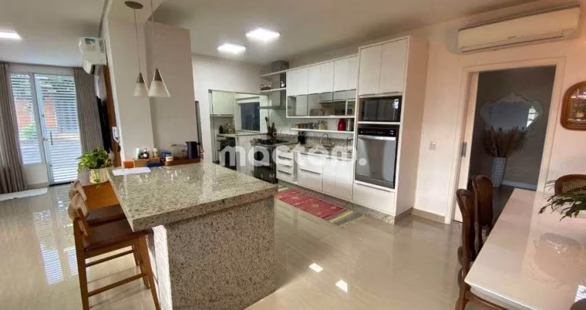 Casa para venda em Independência de 184.00m² com 3 Quartos, 2 Suites e 2 Garagens