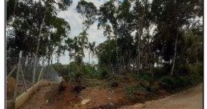 Terreno para venda em Caputera de 1772.00m² com 1 Quarto