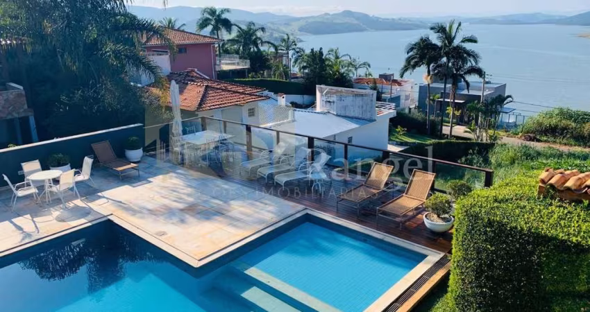 Casa para venda em Vila Cloris de 1600.00m² com 8 Quartos, 4 Suites e 4 Garagens