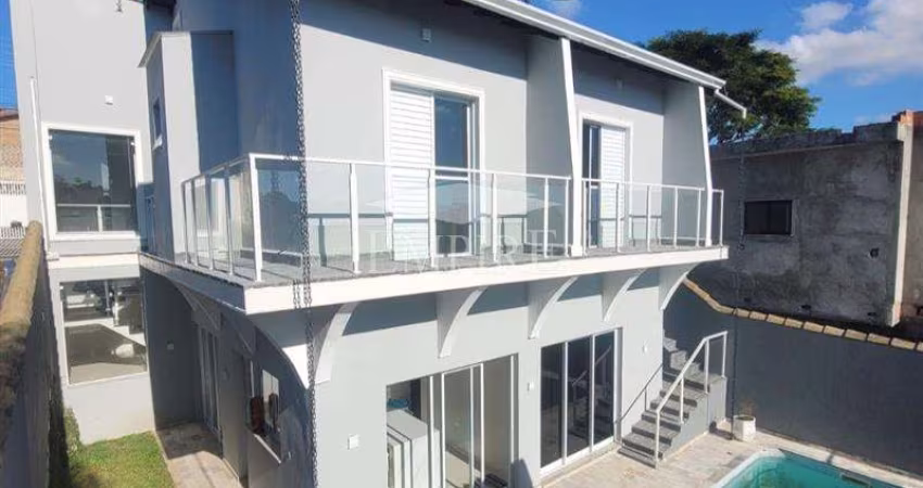 Sobrado para venda em Barbosas de 300.00m² com 4 Quartos, 2 Suites e 2 Garagens