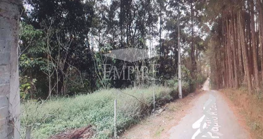 Terreno para venda em Jardim Arujá de 8000.00m²