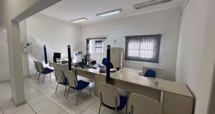 Sala Comercial para alugar em Centro de 341.53m² com 2 Garagens