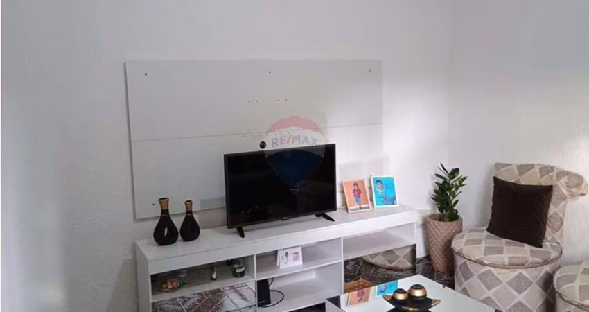 Casa para venda em Jardim Iporanga de 110.00m² com 4 Quartos, 1 Suite e 2 Garagens