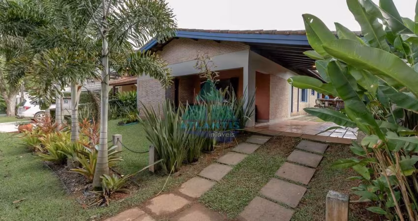 Casa para venda em Condomínio Lagoinha de 188.00m² com 4 Quartos, 2 Suites e 4 Garagens