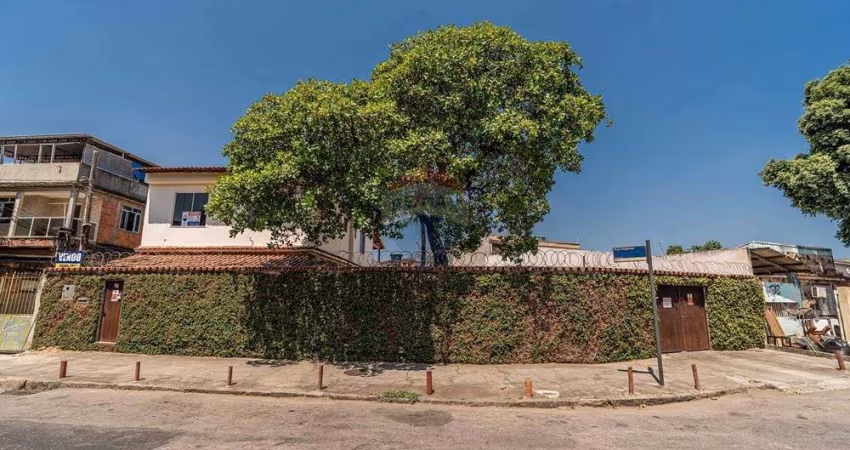 Casa para venda em Curicica de 600.00m² com 3 Quartos, 1 Suite e 3 Garagens