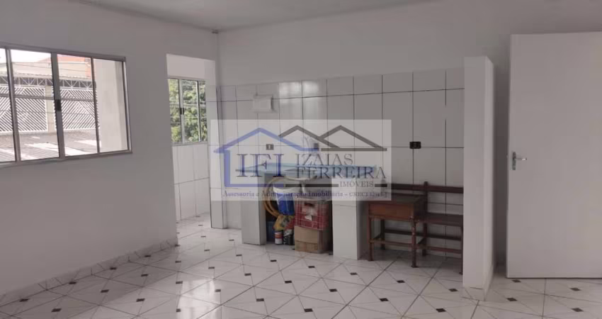 Casa para alugar em Vila Anunciata de 53.00m² com 2 Quartos